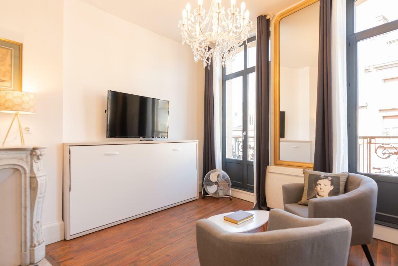 suite Eugénie Charleville-Mézières Exterior foto